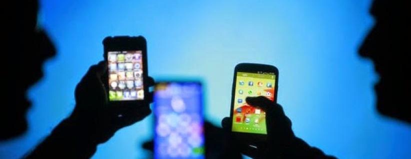 توصية بسحب الهواتف الذكية من جنود الاحتلال