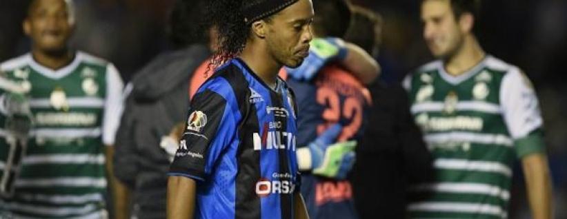 رونالدينيو يتعاقد مع فلومينيسي البرازيلي