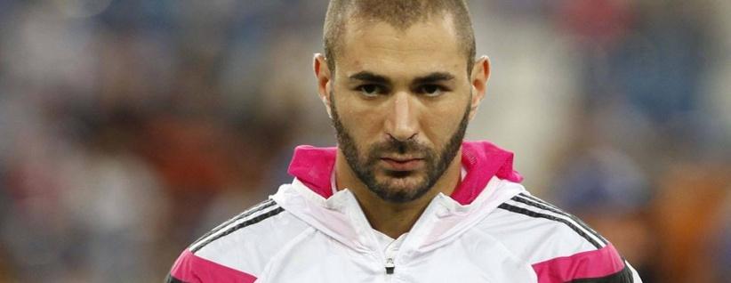 فينغر يتحدث مع بنزيمة لاقناعه بالانتقال لارسنال