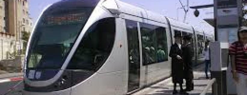 مساران جديدان للقطار الخفيف بالقدس المحتلة