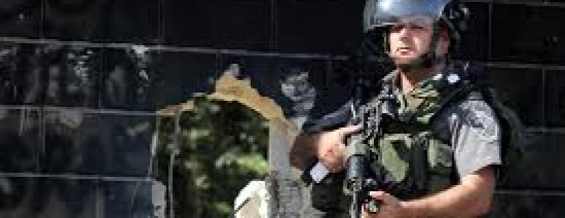 الحكم على مقدسيين وتمديد توقيف آخرين