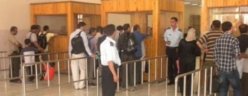 الشرطة: معبر الكرامة يعمل كالمعتاد في عيد الفطر.