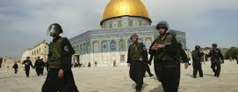 الاحتلال يواصل حصار الاقصى، والمستوطنون يجددون اقتحاماتهم