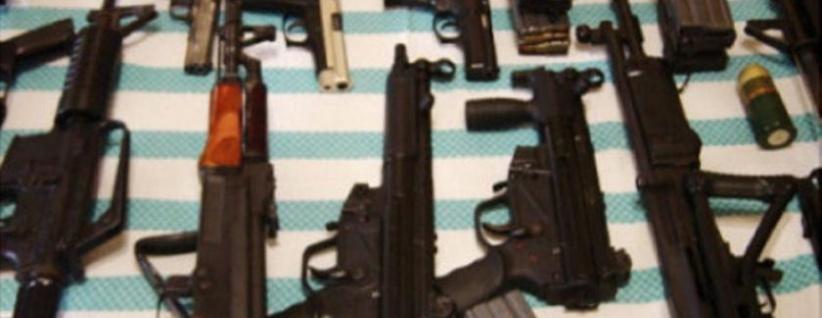 11 متهما يحاكمون في الاردن بتهمة تهريب اسلحة الى الضفة الغربية