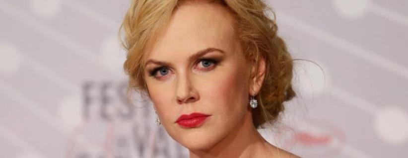 مجلات تستخدم نجمات هوليوود لـ