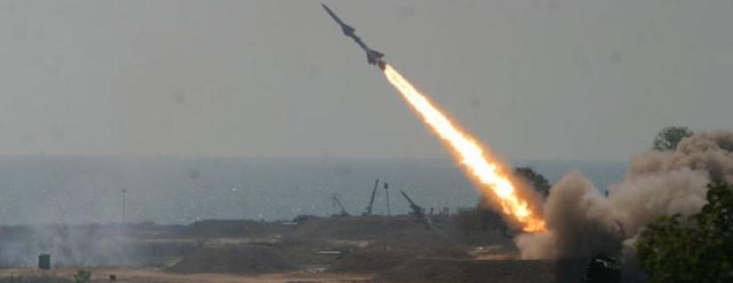 الإحتلال يقصف مواقع للنظام السوري رداً على سقوط صاروخين في الجولان المحتل