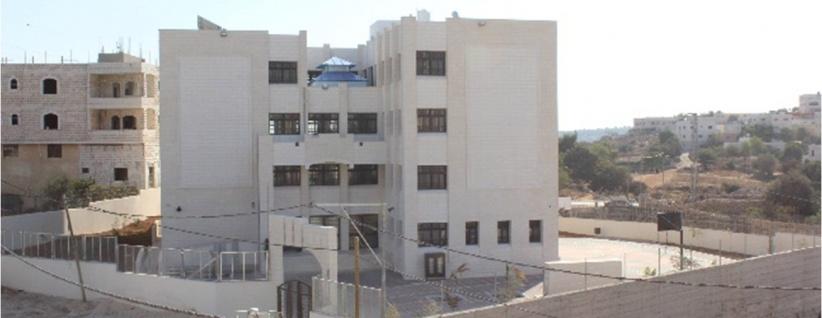 التربية تتسلّم مبنى مدرسة ذكور قفيشة الأساسية الجديد في الخليل