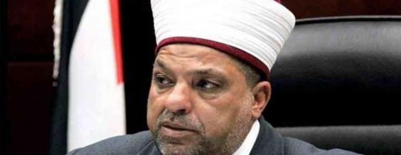 ادعيس: لن نتخلى عن موظفي الوزارة بغزة