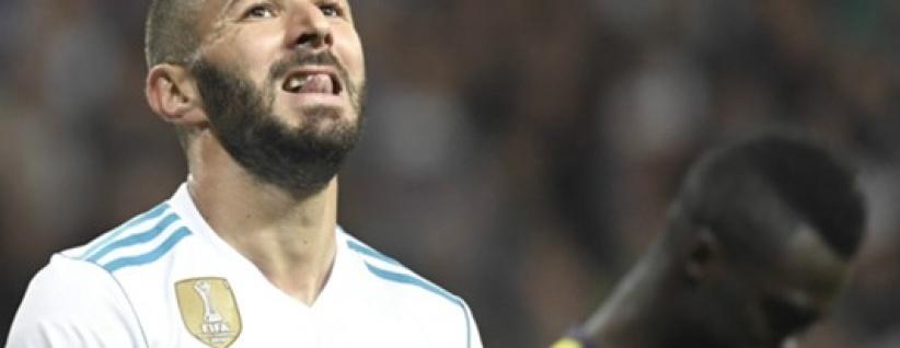 بنزيمة يرد على سخرية لينكر