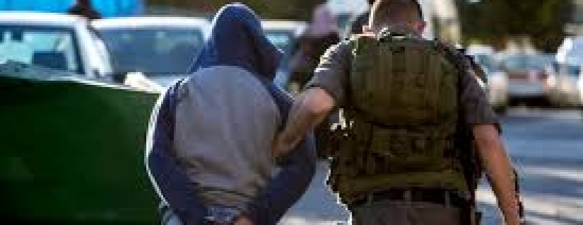 الاحتلال يعتقل شاب بدعوى حيازته سكينا ً قرب جنين