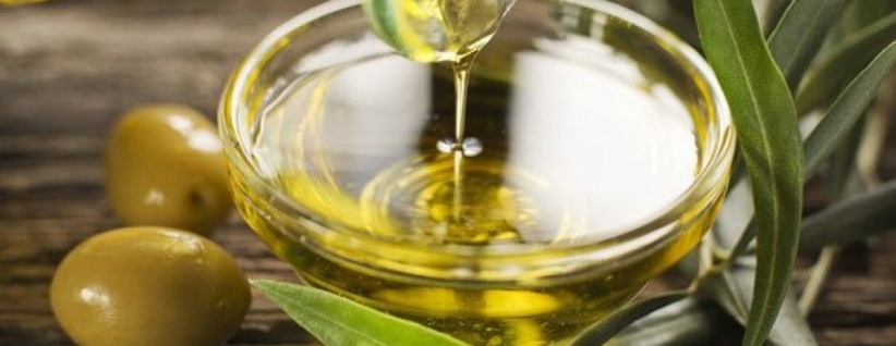 فوائد زيت الزيتون على الريق