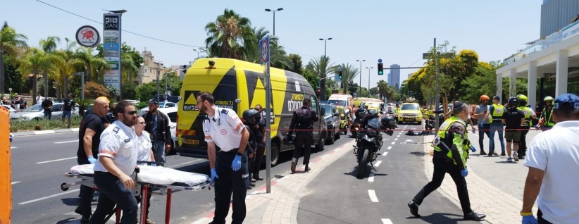 8 إصابات على الأقل في عملية دهس وسط اسرائيل