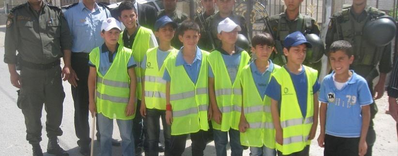 قوات الأمن الوطني تشارك الشرطة بفعاليات اليوم الرابع لأسبوع المرور العربي في بيت لحم