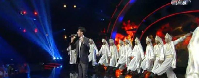بالفيديو : عساف بصوته واحساسه يهز مسرح ارب ايدول