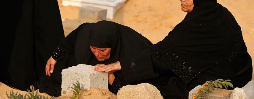 فجر العيد بغزة: شهيد متأثرا بجراحه وارتفاع عدد الشهداء الى 1035