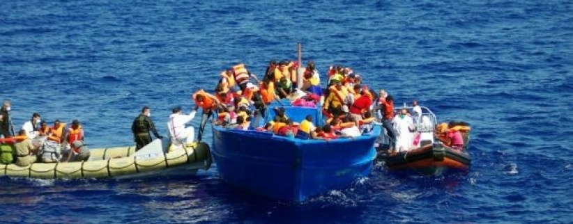 انقاذ سفينة مهاجرين فلسطينيين وسوريين امام السواحل القبرصية