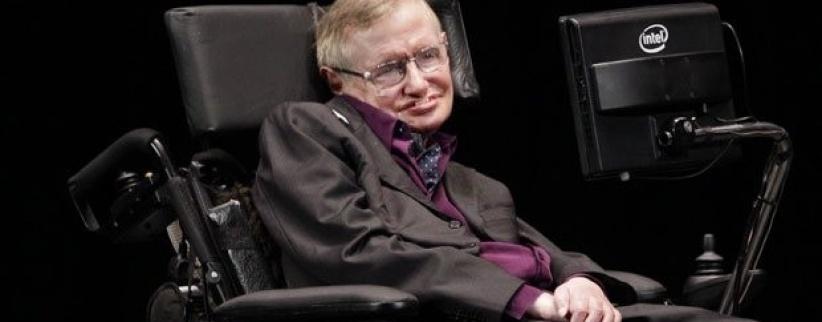 “ستيفن هوكينج” ينضم إلى فيس بوك ويحصد مليون إعجاب بأقل من 10 ساعات