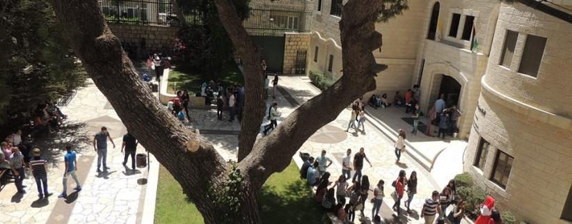 مجلس الطلبة في جامعة بيت لحم يعلق الدراسة لاجراءات نقابية