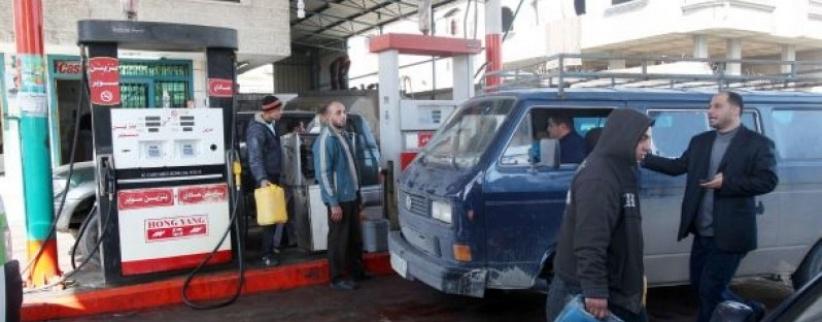 بدء انفراج أزمة الوقود بغزة