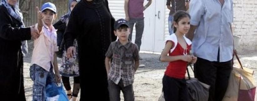 6 عائلات فلسطينية وسورية غادرو قطاع غزة