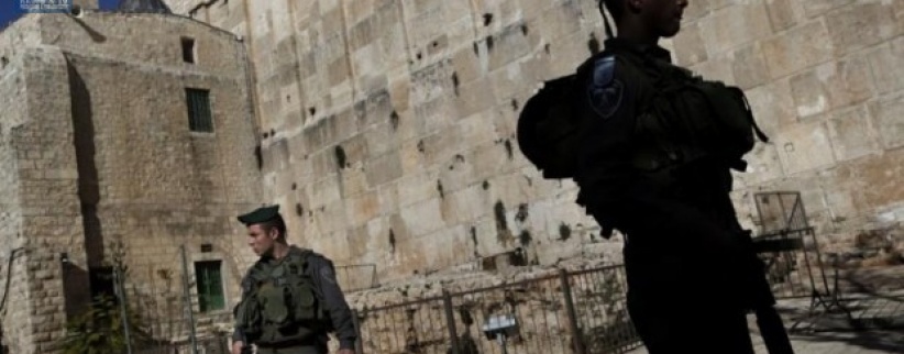 الاحتلال يمنع إدخال لوحات إرشادية للحرم الإبراهيمي