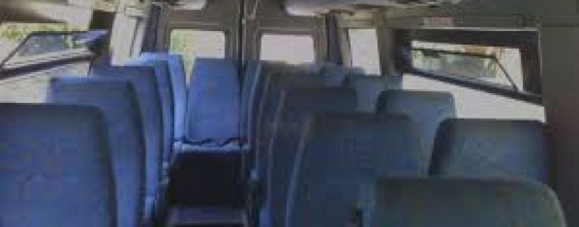 مستوطنون يعتدون على سائق حافلة في القدس