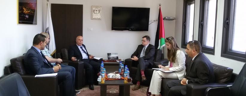 النائب العام لدولة فلسطين يجتمع مع السيد شون بويد مدير عام برنامج المساعدات في الضفة الغربية وقطاع غزة بوزارة الخارجية الكندية