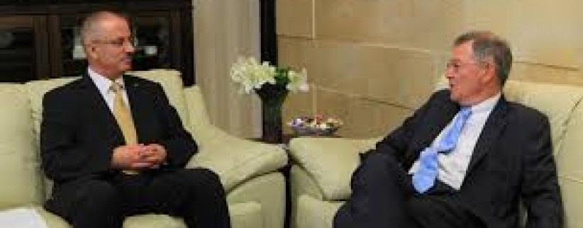 الحمد الله يبحث مع منسق عملية التسوية إسراع إعمار غزة