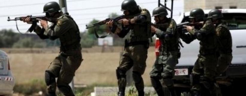 القبض على عصابة مسلحة مختصة بعمليات سطو في الضفة