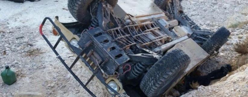 إصابة 4 جنود بانقلاب جيب 