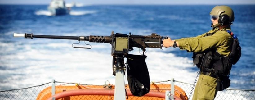 قوات الاحتلال تستهدف الصيادين قبالة سواحل المنطقة الشمالية في قطاع غزة