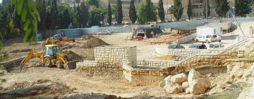 بلدية الاحتلال تخطط لتدمير مقبرة مأمن الله بالقدس