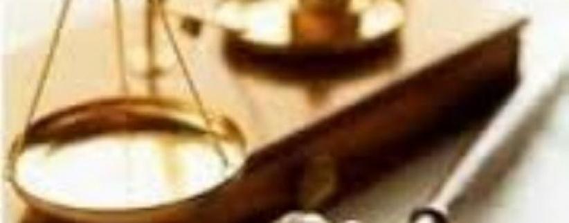 الأشغال الشاقة لأب هتك عرض ابنته الرضيعة 