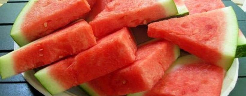 البطيخ الاسرائيلي يغزو الاسواق الفلسطينية