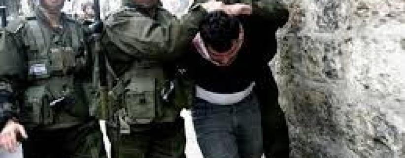 الاحتلال يعتقل مواطنين من الخليل