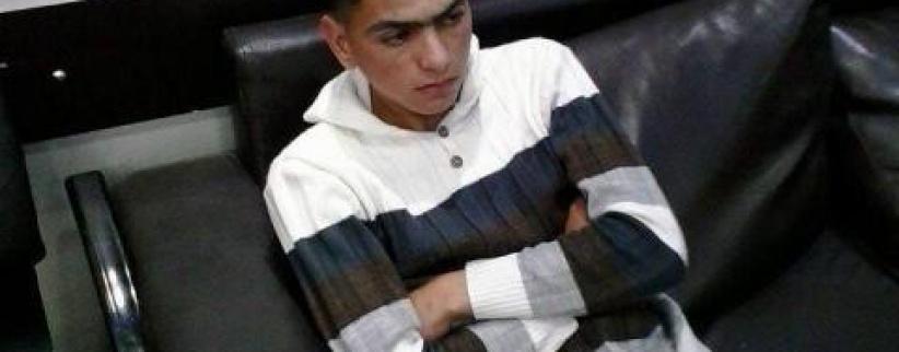 الخليل : عصابة مسلحة ” انتحلت شخصية الاستخبارات العسكرية وقامت بخطف شاب من بين آلاف المتسوقين “