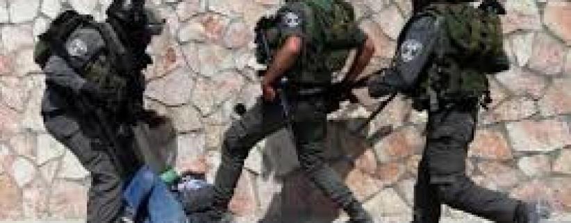 متطرفون يعتدون بالضرب على بائع مقدسي