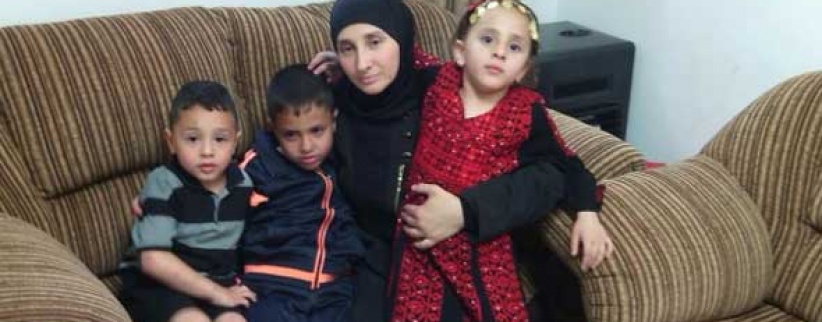 محكمة الاحتلال تبعد زوجة الشهيد غسان أبو جمل وأطفالها من القدس