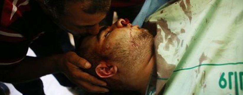 صور:- شهيد برصاص الاحتلال قرب حاجز قلنديا