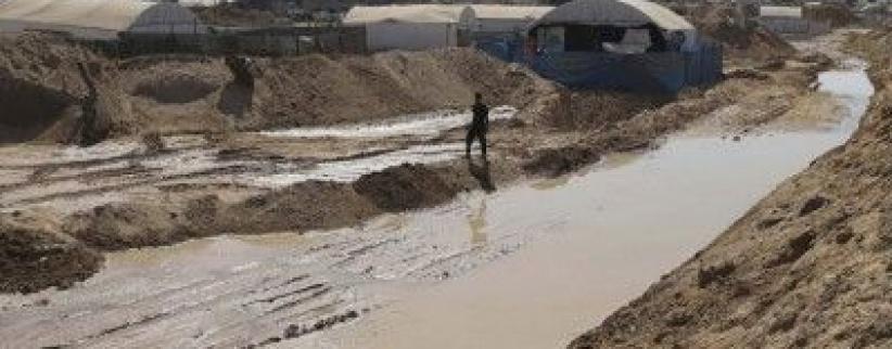 تحذيرات فلسطينية من خطورة الخندق المائي المصري على حدود غزة