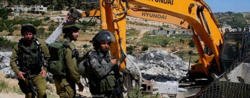 الاحتلال يهدم 4 منشآت وكراجا لتصليح المركبات في برطعة بجنين