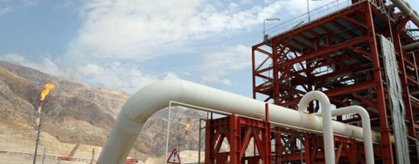 قتيلان بحريق في منصة إيرانية للتنقيب عن الغاز