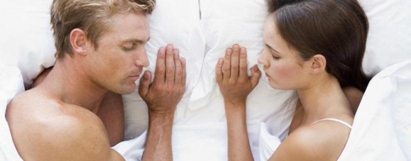 12 فرق في النوم ما بين المرأة والرجل