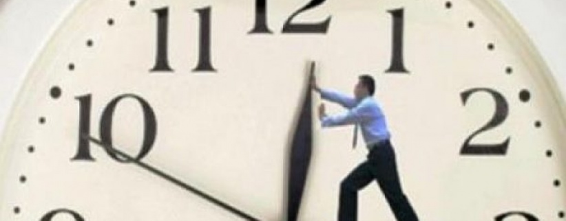 بدء العمل بالتوقيت الشتوي بفلسطين صباح السبت القادم