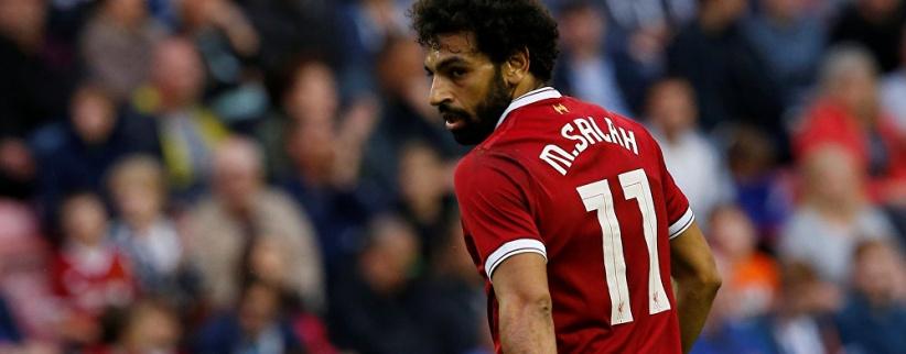 عملاق إسباني يسعى لضم محمد صلاح في يناير