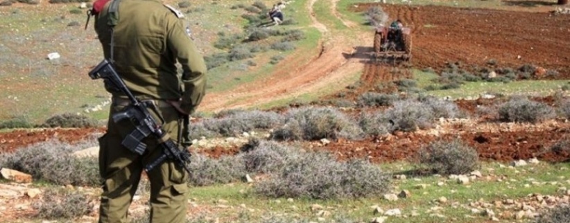 مستوطنون يستولون على خط مياه في الأغوار