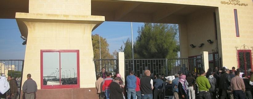 السلطة تتسلم معابر قطاع غزة