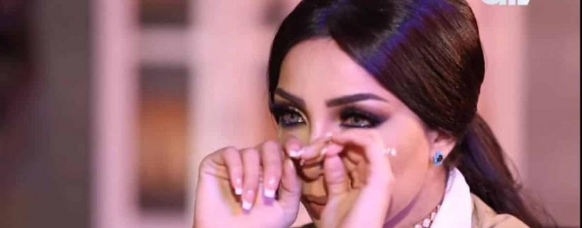 شاهد| دنيا بطمة تبكي بسبب حلا الترك في لقاء تليفزيوني