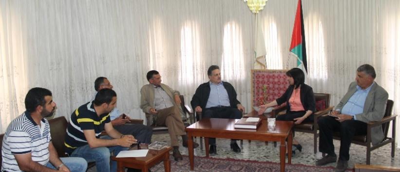 بابون تستقبل وزير الأشغال العامة في زيارته الى بلدية بيت لحم