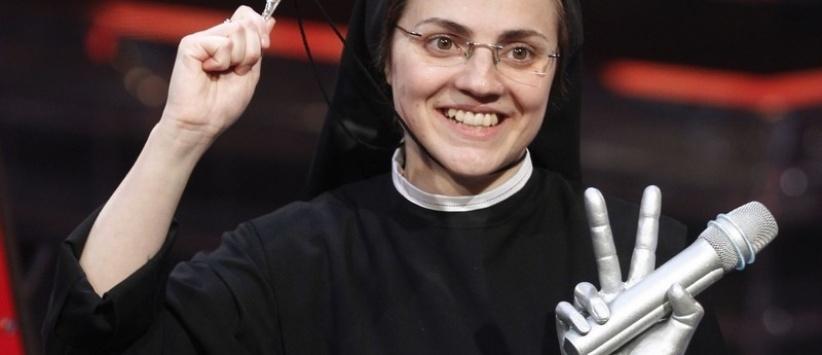 الراهبة كريستينا التي فازت في برنامج 